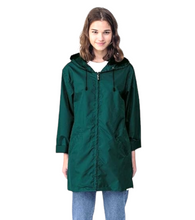 Carica l'immagine nel visualizzatore di Gallery, IMPERMEABILE RIPIEGABILE DA PIOGGIA BISETTI VERDONE