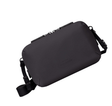 Carica l'immagine nel visualizzatore di Gallery, BORSELLO A TRACOLLA UCON ACROBATIC NERO BLS00096