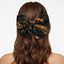Carica l'immagine nel visualizzatore di Gallery, Fermaglio per capelli a fiocco in pura seta Nero e Oro