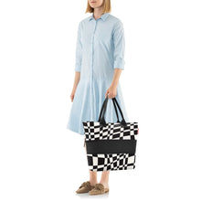 Carica l&#39;immagine nel visualizzatore di Gallery, BORSA SHOPPER  REISENTHEL BDT00029 NERO-BIANCO
