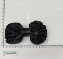 Carica l&#39;immagine nel visualizzatore di Gallery, Fermaglio per Capelli Nero
