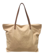 Carica l&#39;immagine nel visualizzatore di Gallery, Borsa BELLARTE in tessuto canapone beige con stampa paesaggio, dimensioni 50x40 cm  accessorio moda Made in Italy retro

