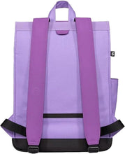 Carica l&#39;immagine nel visualizzatore di Gallery, Zaino BOLD BANANA modello Envelope in tessuto lavanda con chiusura a fibbia e fondo rinforzato nero – zaino unisex dal design moderno e impermeabile
